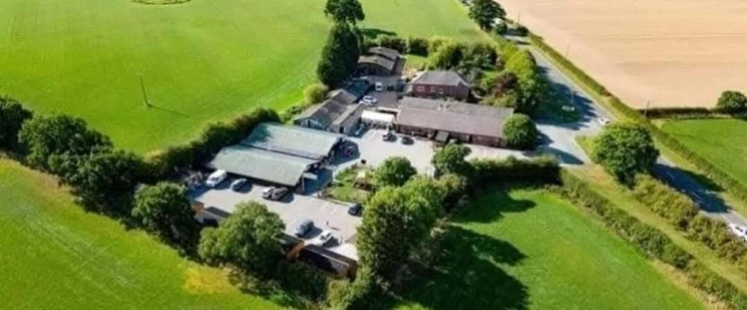 The Hideaway At Hopley House Warmingham Exterior foto